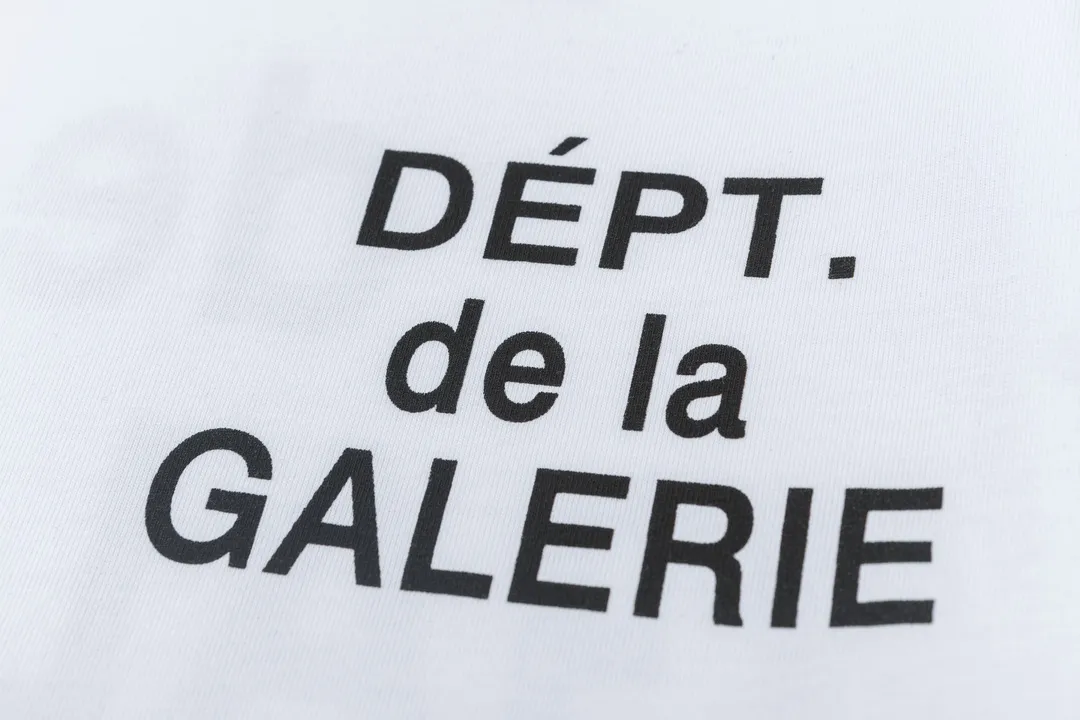 Model D108 Gallery dept European and American washed trendy brand printed high street T-shirts are the same for men and women, simple and generous offset printed letters, after washing and shaping, they will not change shape and will not pill, comfortable and breathable, apricot S to XL, p106
